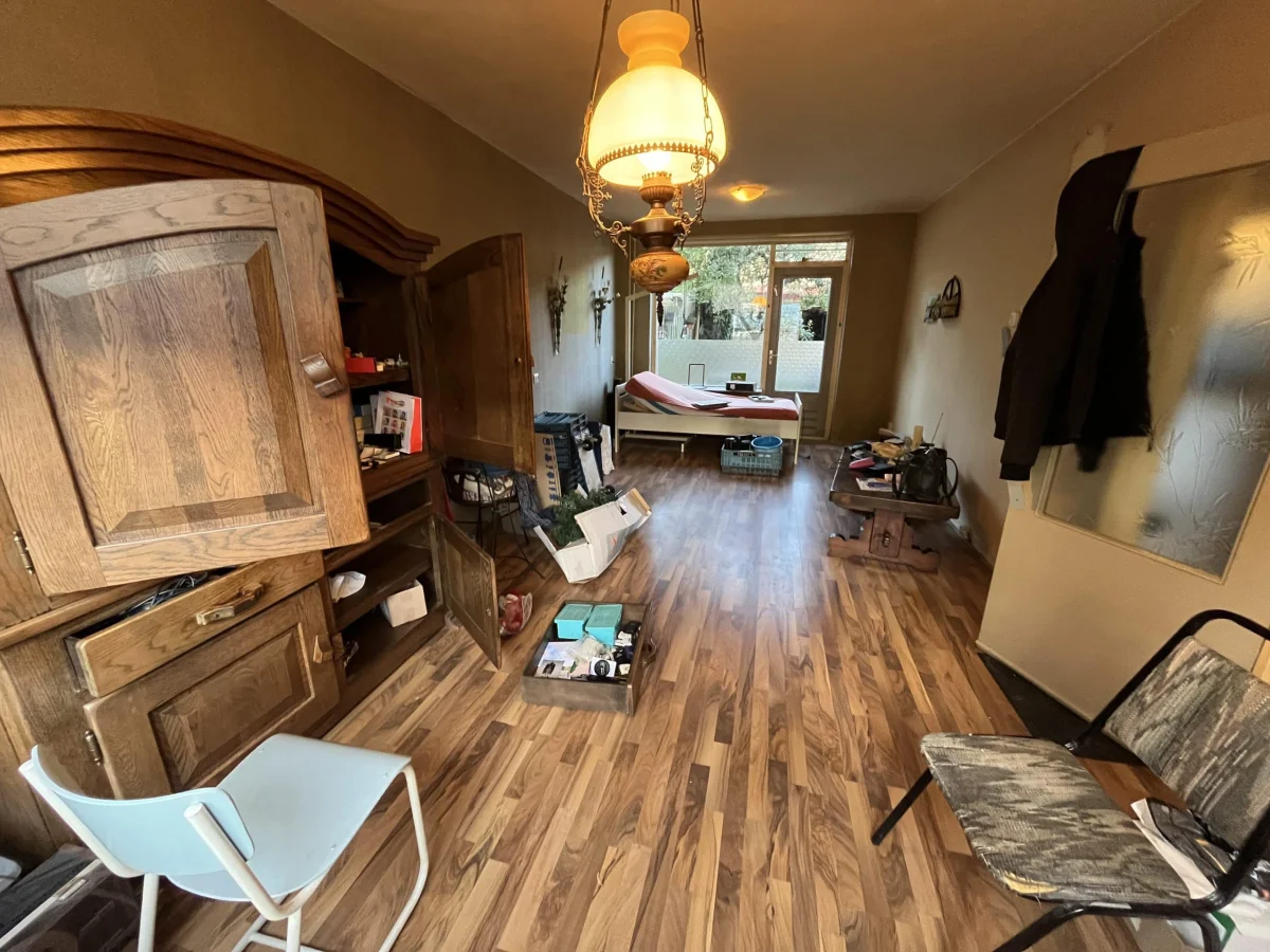 Voor: Woningontruiming, Eindhoven (Noord-Brabant)